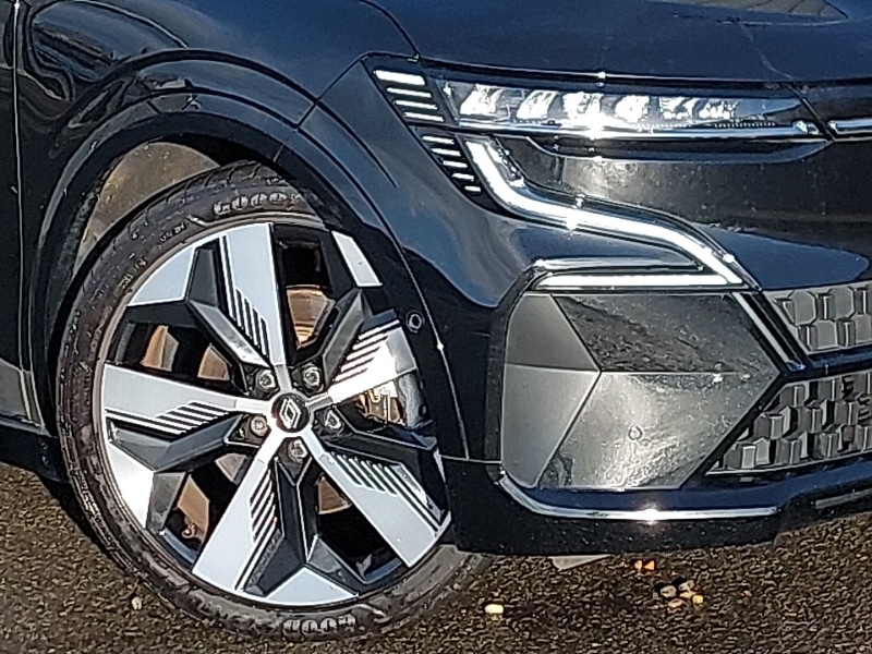 Used Renault Megane E Tech 2024 for sale - 76906523: Photo 9