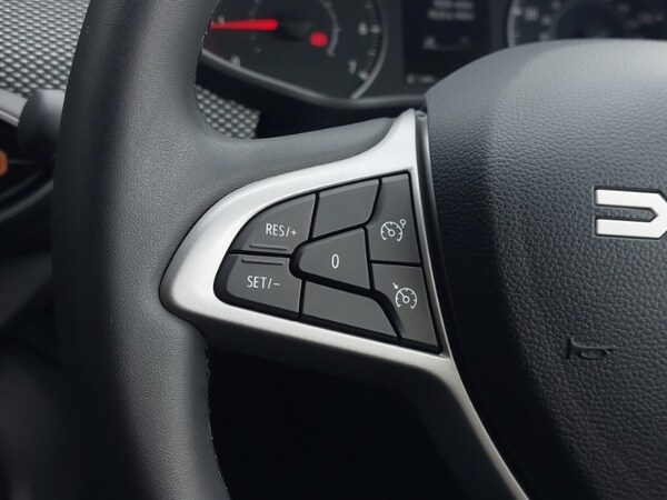 Used Dacia Sandero Stepway 2023 for sale - 75718633: Photo 18