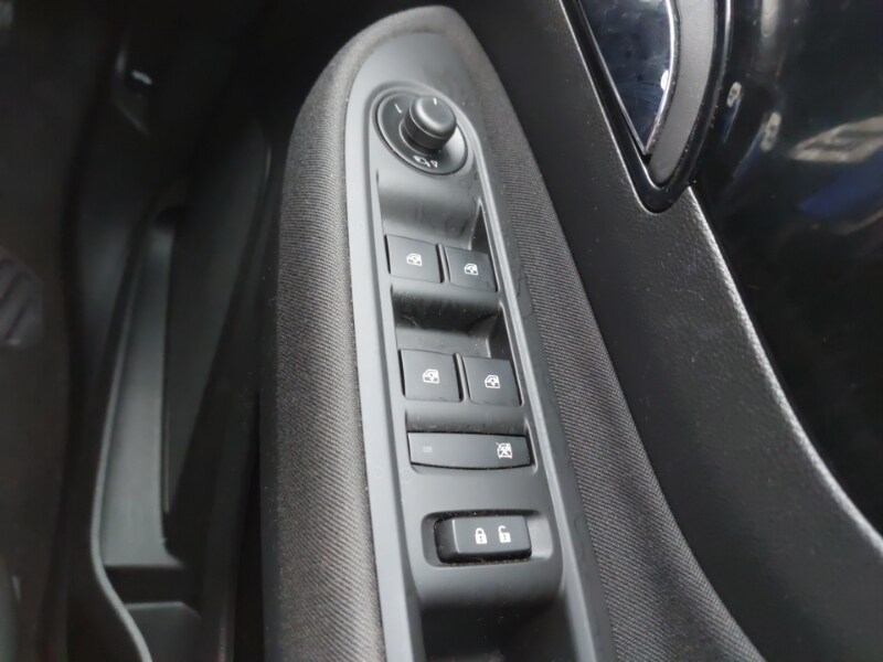 Used Vauxhall Mokka X 2017 for sale - 77682351: Photo 17