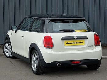 Used MINI Hatch 2019 for sale - 78546320: Photo
