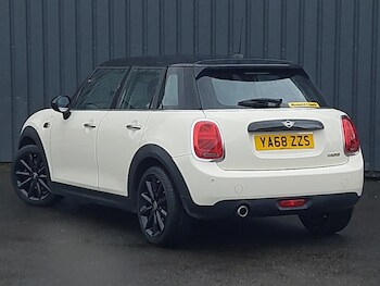 Used MINI Hatch 2018 for sale - 77304337: Photo