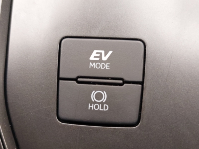 Used Lexus UX 2025 for sale - 77987906: Photo 19