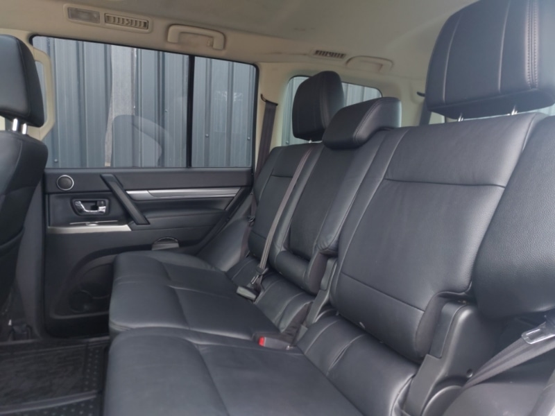 Used Mitsubishi Shogun 2017 for sale - 76779446: Photo 6