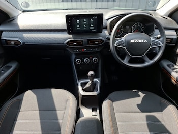Used Dacia Sandero Stepway 2023 for sale - 79113035: Photo