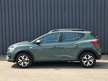 Used Dacia Sandero Stepway 2023 for sale - 79113035: Photo