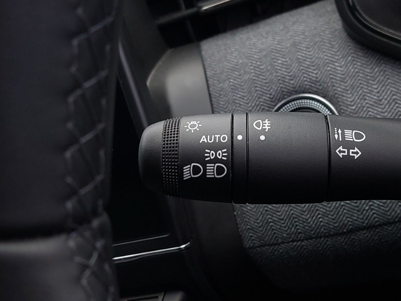 Used Renault Clio 2023 for sale - 77012493: Photo 19