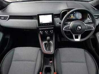 Used Renault Clio 2023 for sale - 77012493: Photo