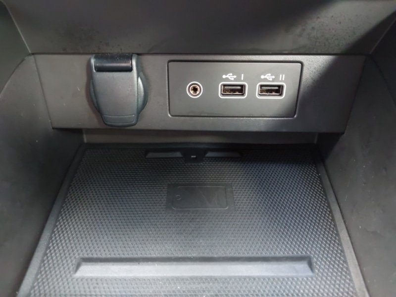 Used Renault Clio 2025 for sale - 76348254: Photo 15