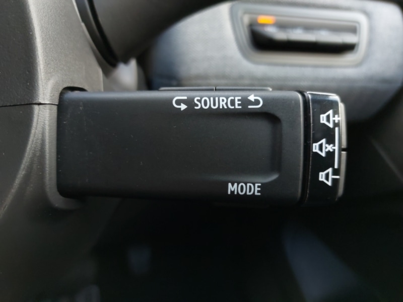 Used Renault Clio 2025 for sale - 76348254: Photo 18