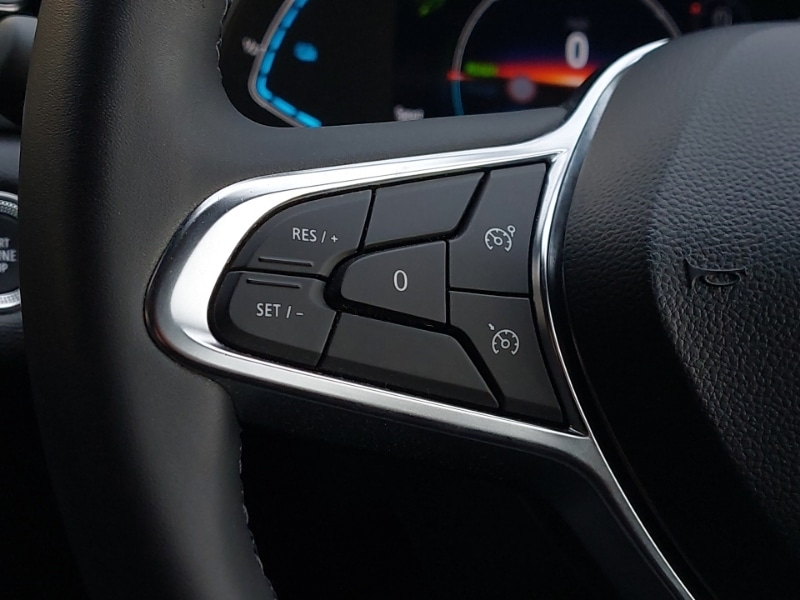 Used Renault Captur 2023 for sale - 77284216: Photo 17