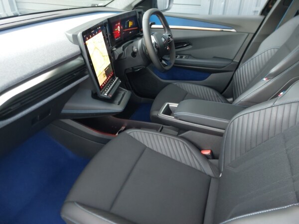 Used Renault Scenic E-Tech 2024 for sale - 76250866: Photo 5