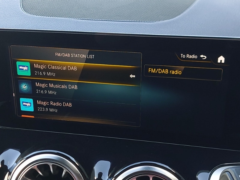 Used Mercedes-Benz EQB 2022 for sale - 76589365: Photo 16