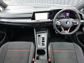 Used Volkswagen Golf 2021 for sale - 77605583: Photo