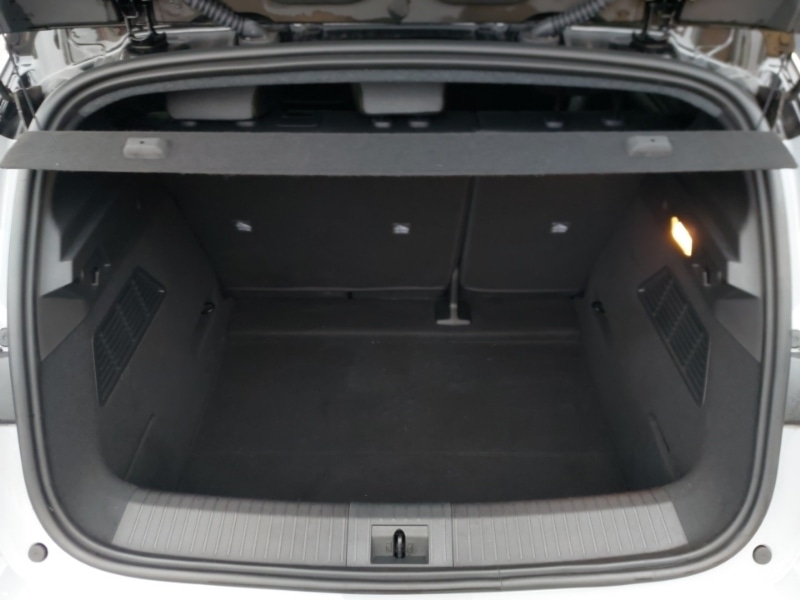 Used Renault Megane E Tech 2024 for sale - 77150258: Photo 8