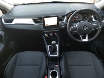 Used Renault Captur 2022 for sale - 75618254: Photo