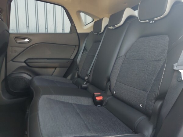 Used Renault Captur 2022 for sale - 75618254: Photo 6