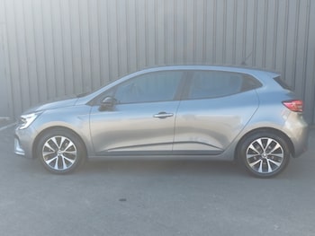 Used Renault Clio 2023 for sale - 78440184: Photo