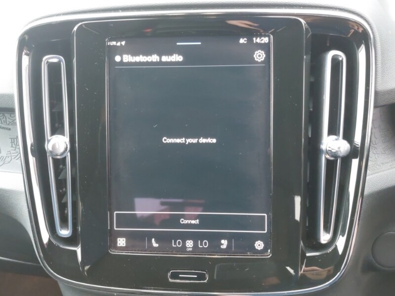 Used Volvo XC40 2023 for sale - 77573267: Photo 11