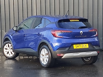 Used Renault Captur 2022 for sale - 77366230: Photo