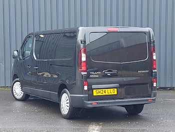 Used Renault Trafic 2024 for sale - 77235010: Photo