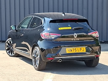 Used Renault Clio 2025 for sale - 79157683: Photo