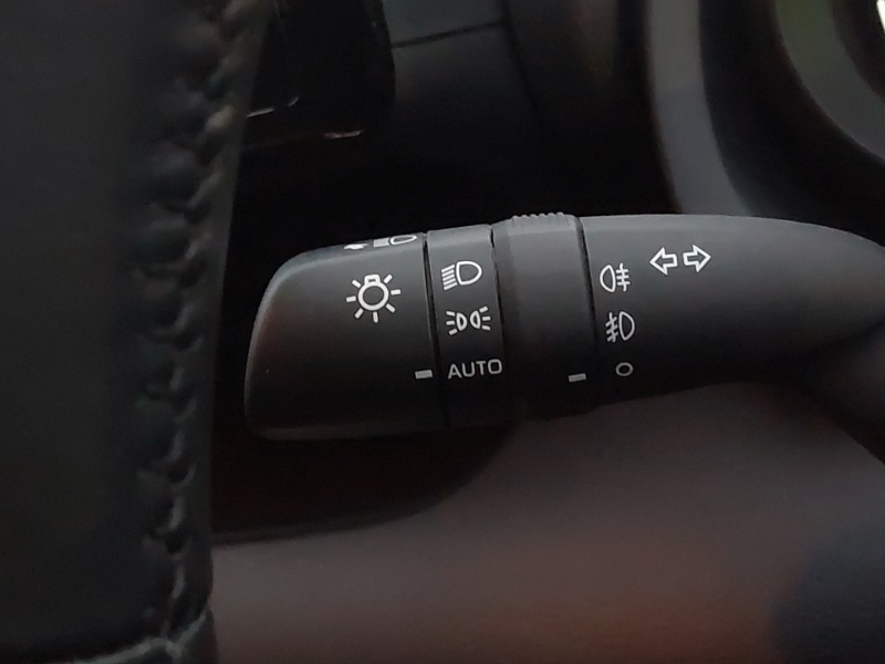 Used Toyota Yaris 2022 for sale - 77623070: Photo 18