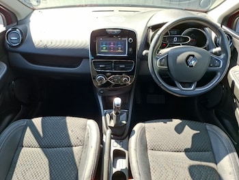 Used Renault Clio 2018 for sale - 79223911: Photo