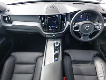 Used Volvo XC60 2024 for sale - 77201758: Photo