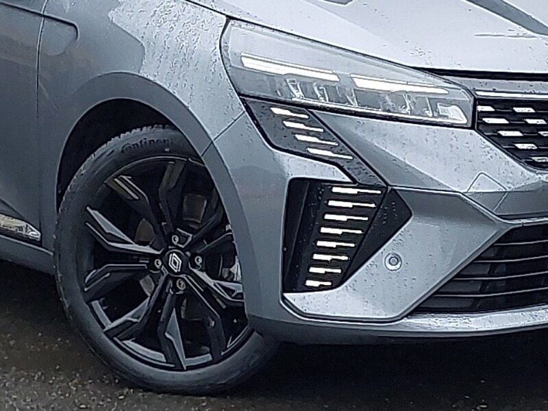 Used Renault Clio 2024 for sale - 76970620: Photo 9