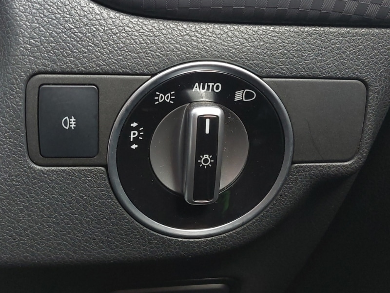 Used Mercedes-Benz A-Class 2016 for sale - 77623099: Photo 17