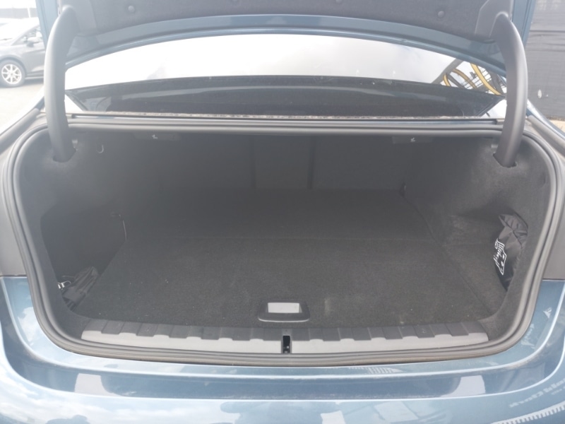 Used BMW 3 Series 2025 for sale - 78213976: Photo 8