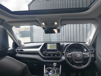 Used Toyota Highlander 2021 for sale - 78391432: Photo