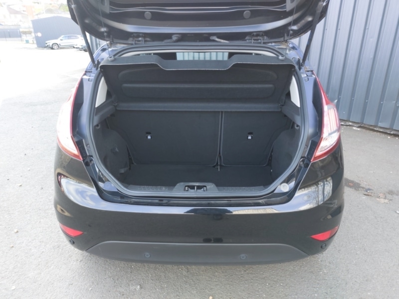 Used Ford Fiesta 2016 for sale - 78113686: Photo 8