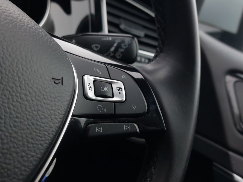 Used Volkswagen Golf 2017 for sale - 76708149: Photo 17