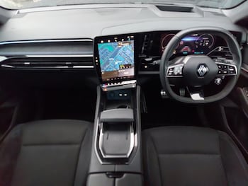 Used Renault Austral 2023 for sale - 77201763: Photo