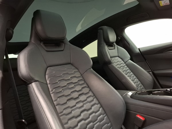 Used Audi e-tron GT 2022 for sale - 75750803: Photo 15