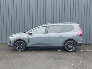 Used Dacia Jogger 2025 for sale - 77847442: Photo