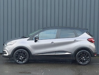 Used Renault Captur 2019 for sale - 76860546: Photo