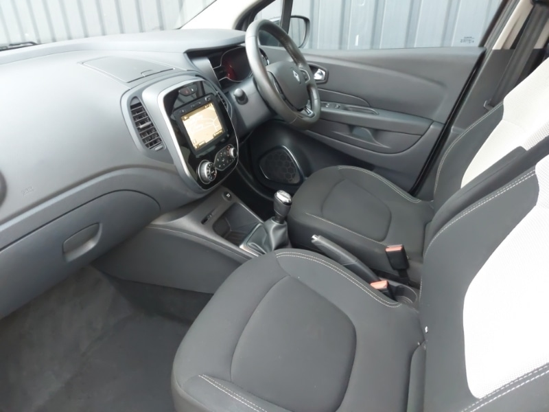 Used Renault Captur 2019 for sale - 76860546: Photo 5