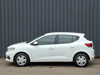 Used Dacia Sandero 2023 for sale - 78837397: Photo
