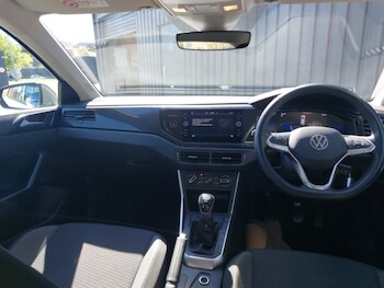 Used Volkswagen Polo 2023 for sale - 78440203: Photo