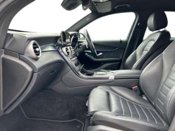 Used Mercedes-Benz GLC 2021 for sale - 75261149: Photo