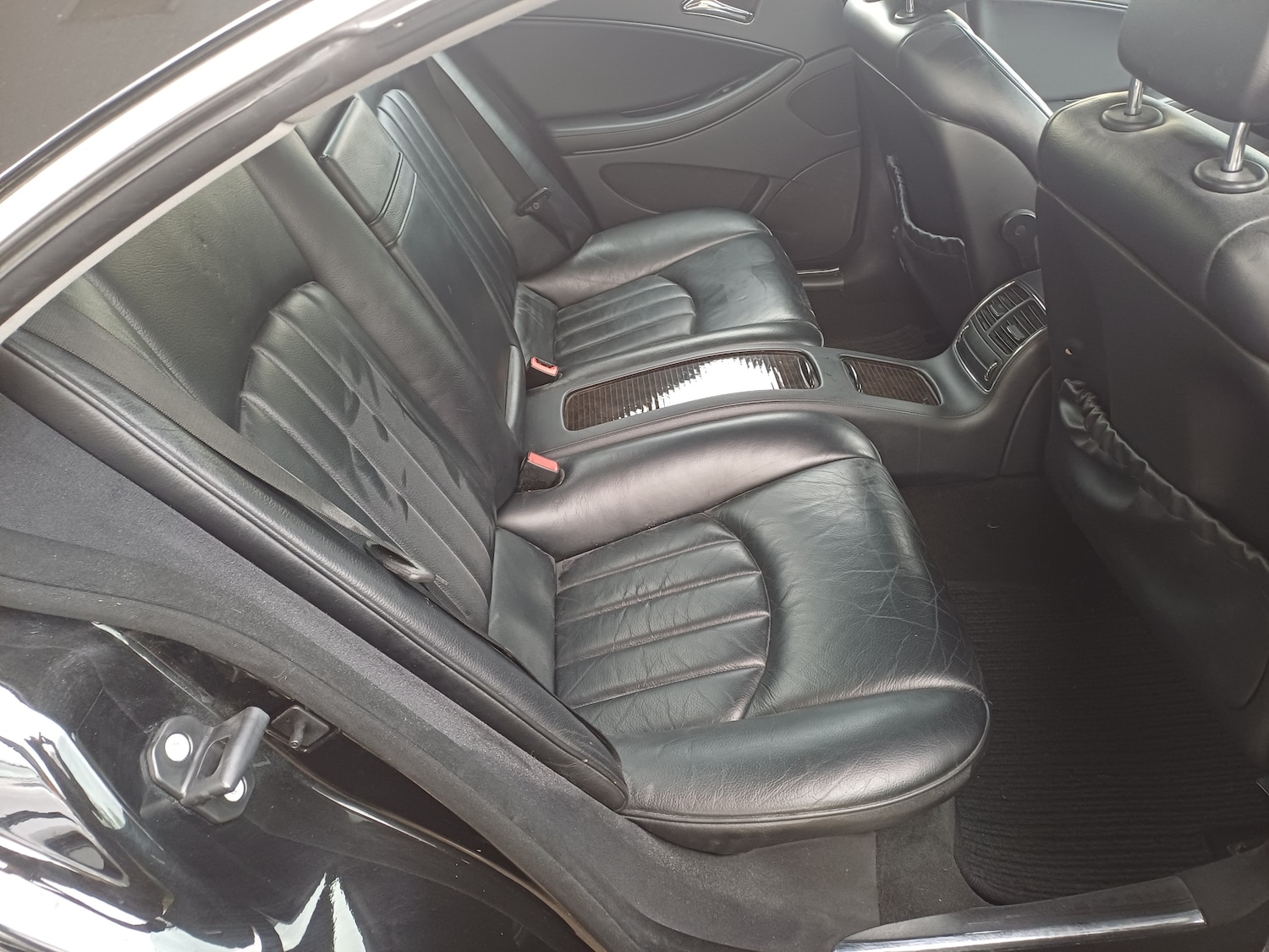 Used Mercedes-Benz CLS 2008 for sale - 76508835: Photo 8