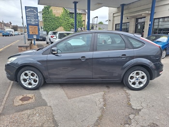 Used Ford Focus 2011 for sale - 76010757: Photo