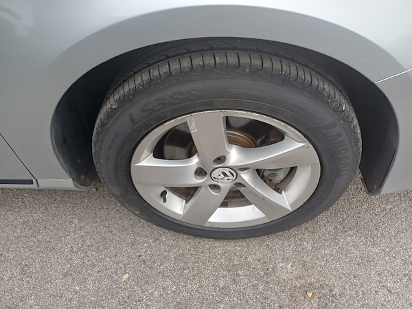 Used Volkswagen Passat 2011 for sale - 76165212: Photo 11