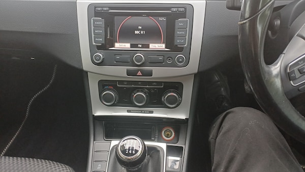 Used Volkswagen Passat 2011 for sale - 76165212: Photo 14