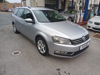 Volkswagen - Passat