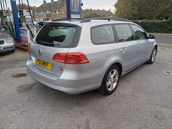 Used Volkswagen Passat 2011 for sale - 76165212: Photo 4
