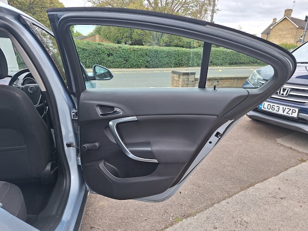 Used Vauxhall Insignia 2013 for sale - 76112751: Photo 14