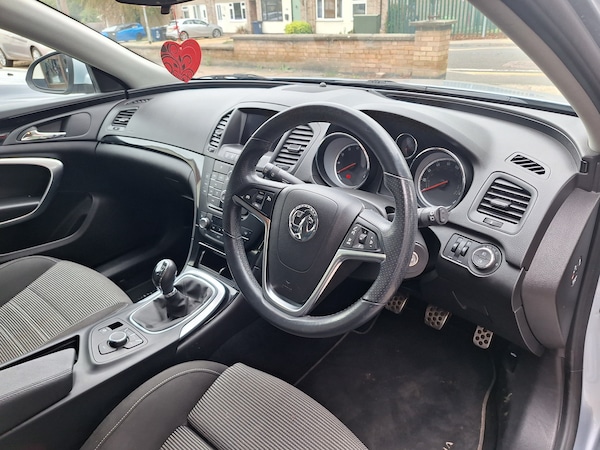 Used Vauxhall Insignia 2013 for sale - 76112751: Photo 8